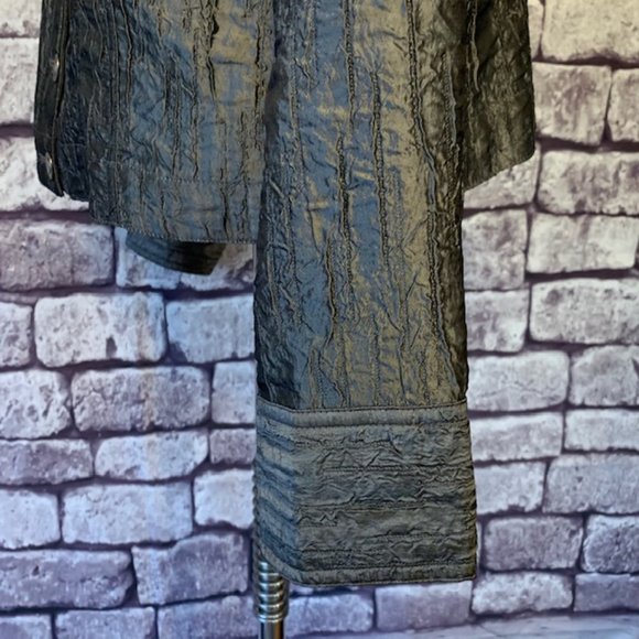 Chico's Shiny Puckered Fabric Jacket Size L - Picture 8 of 12